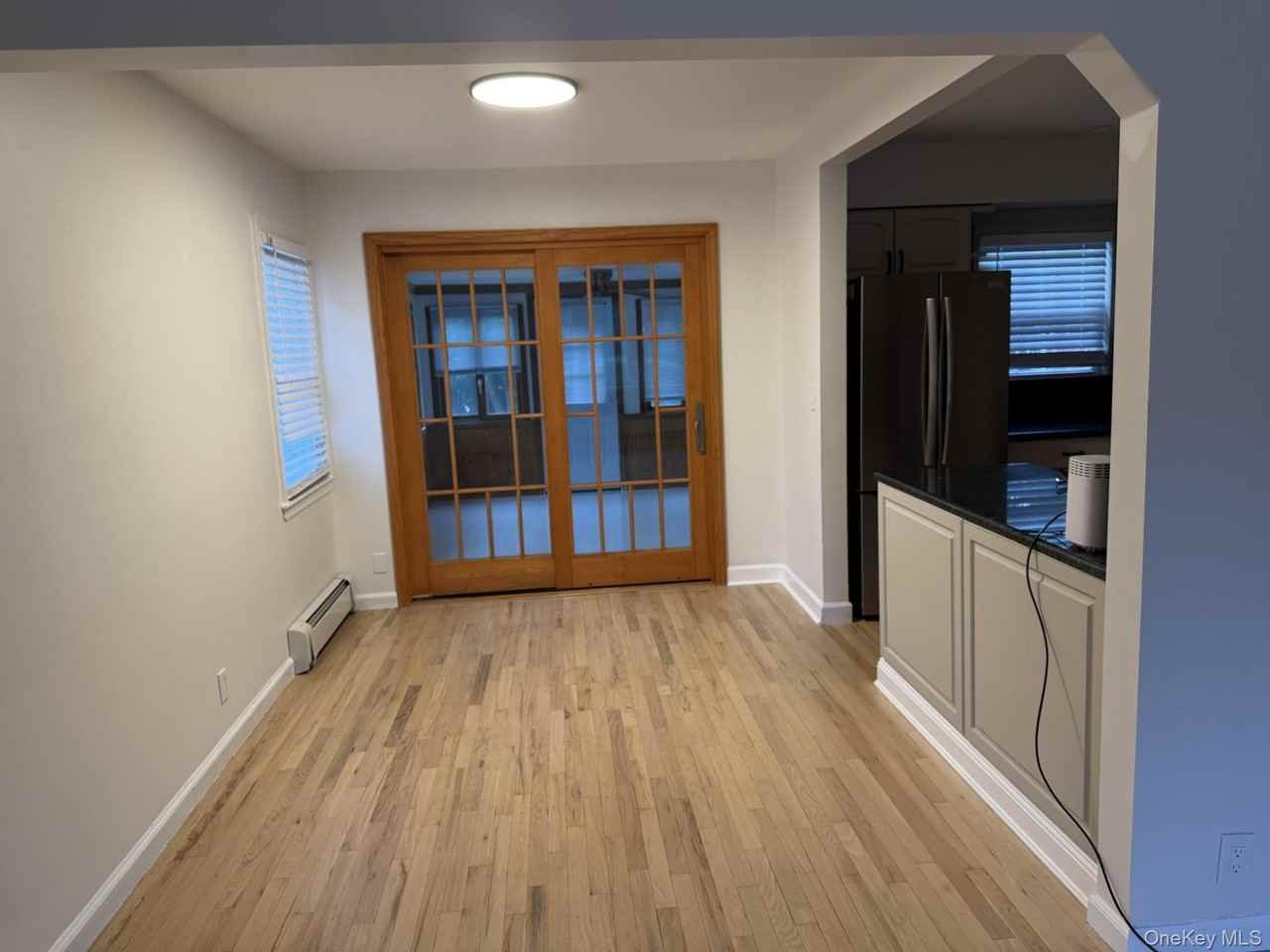 362 Piccadilly Dwns - Photo 3 of 18