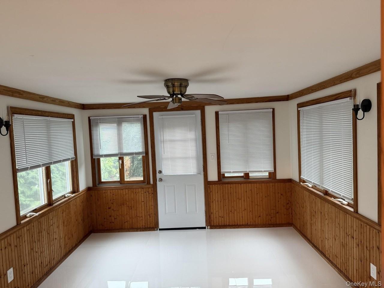 362 Piccadilly Dwns - Photo 7 of 18