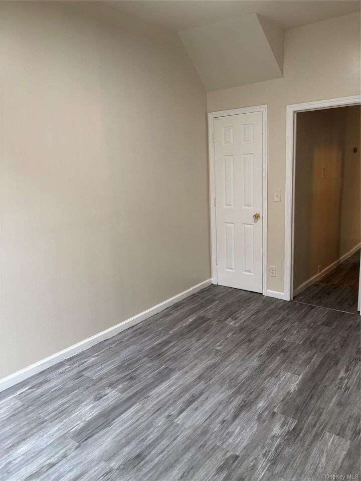 204 South St - Photo 7 of 8