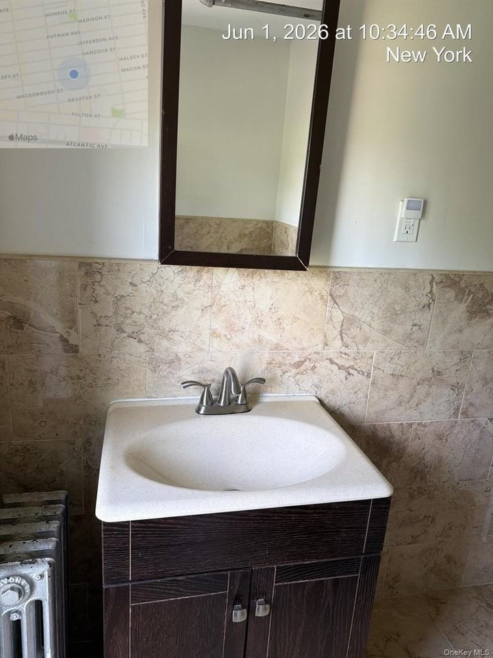313 Macon St - Photo 3 of 23