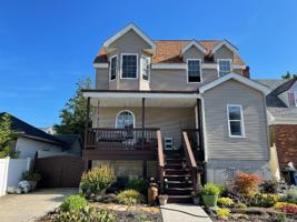 featured image of 420 W Fulton St #UPPER