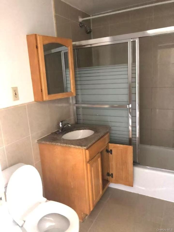 3506 Leavitt St #5C - Photo 7 of 14