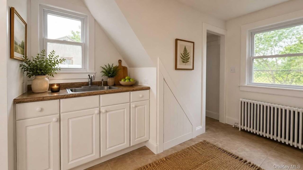 46 S 6th St - Photo 4 of 9