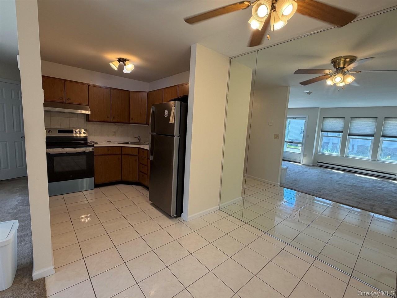 25 Athens Ct - Photo 5 of 14