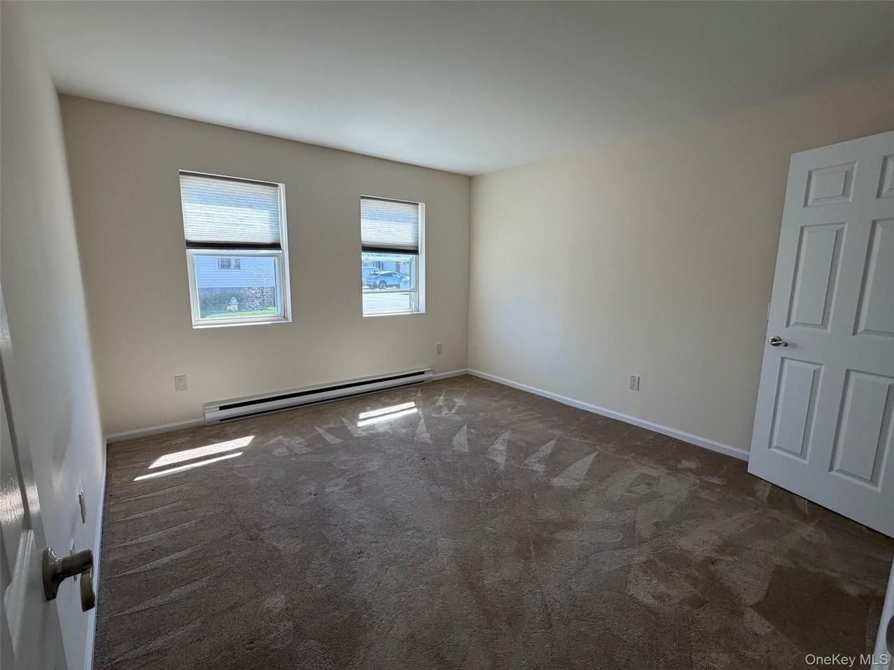 25 Athens Ct - Photo 7 of 14