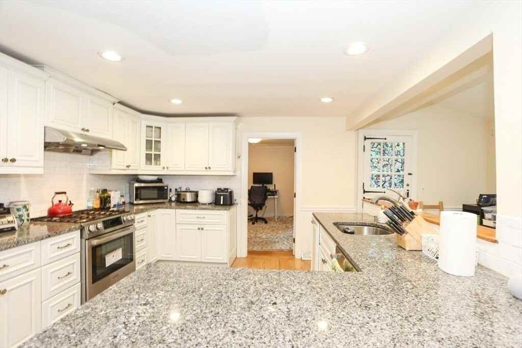 73 Audubon Dr - Photo 6 of 21
