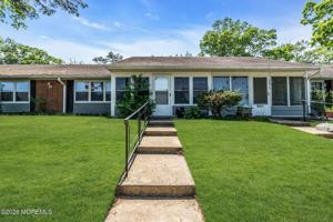featured image of 390 Picardy Ct #C