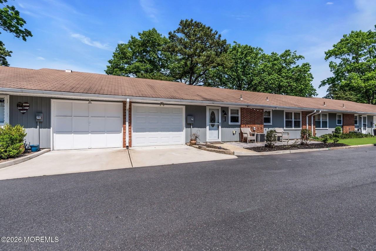 390 Picardy Ct #C - Photo 3 of 22