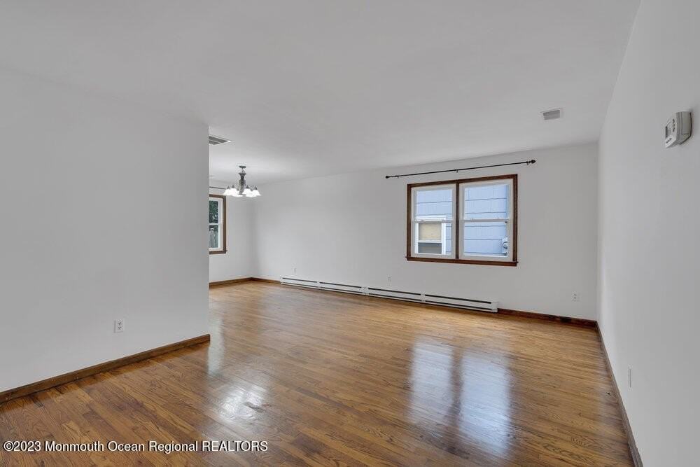 802 Laura Herbert Dr - Photo 5 of 28