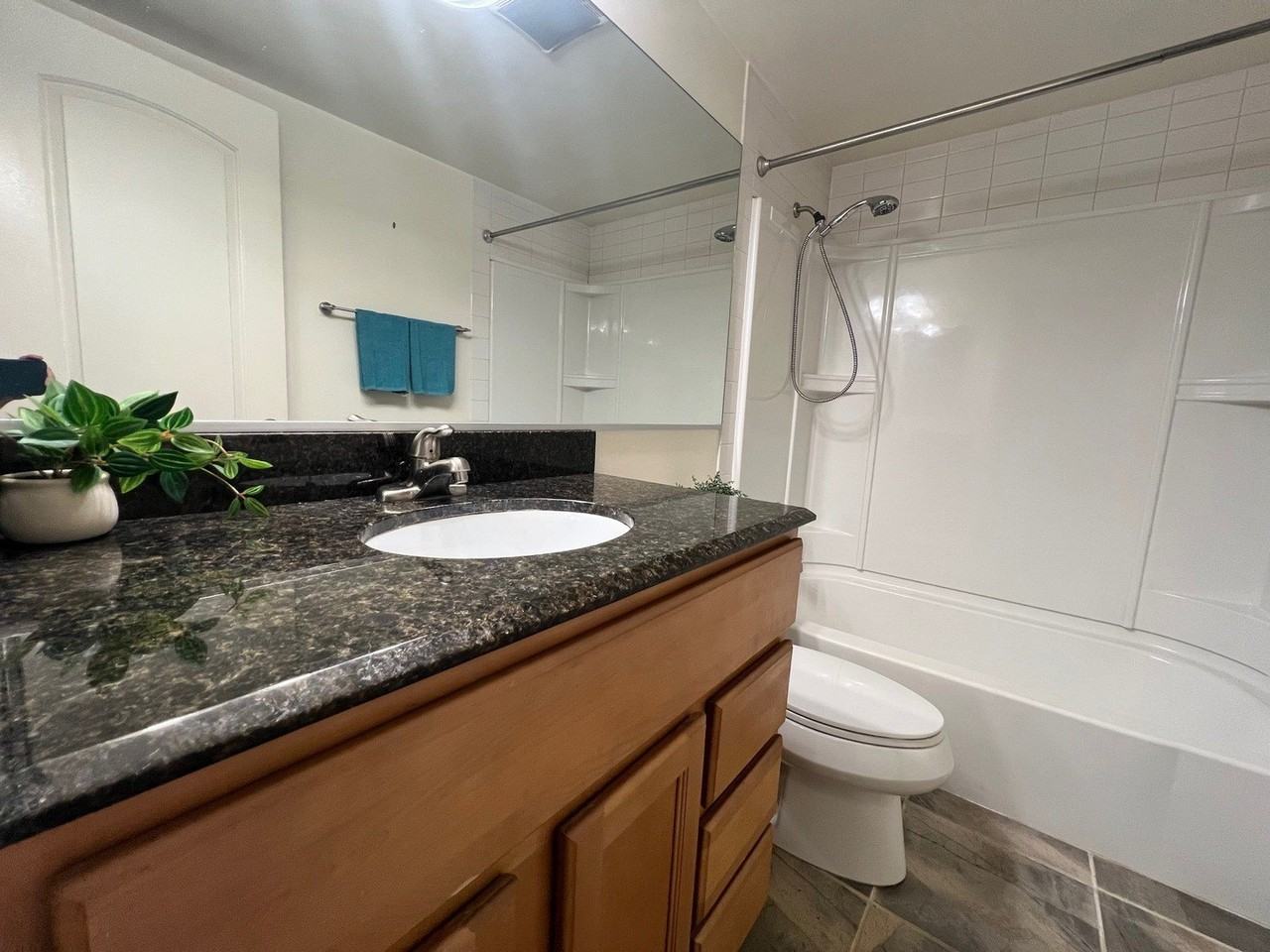 2219 Nichols Rd #17A - Photo 7 of 19