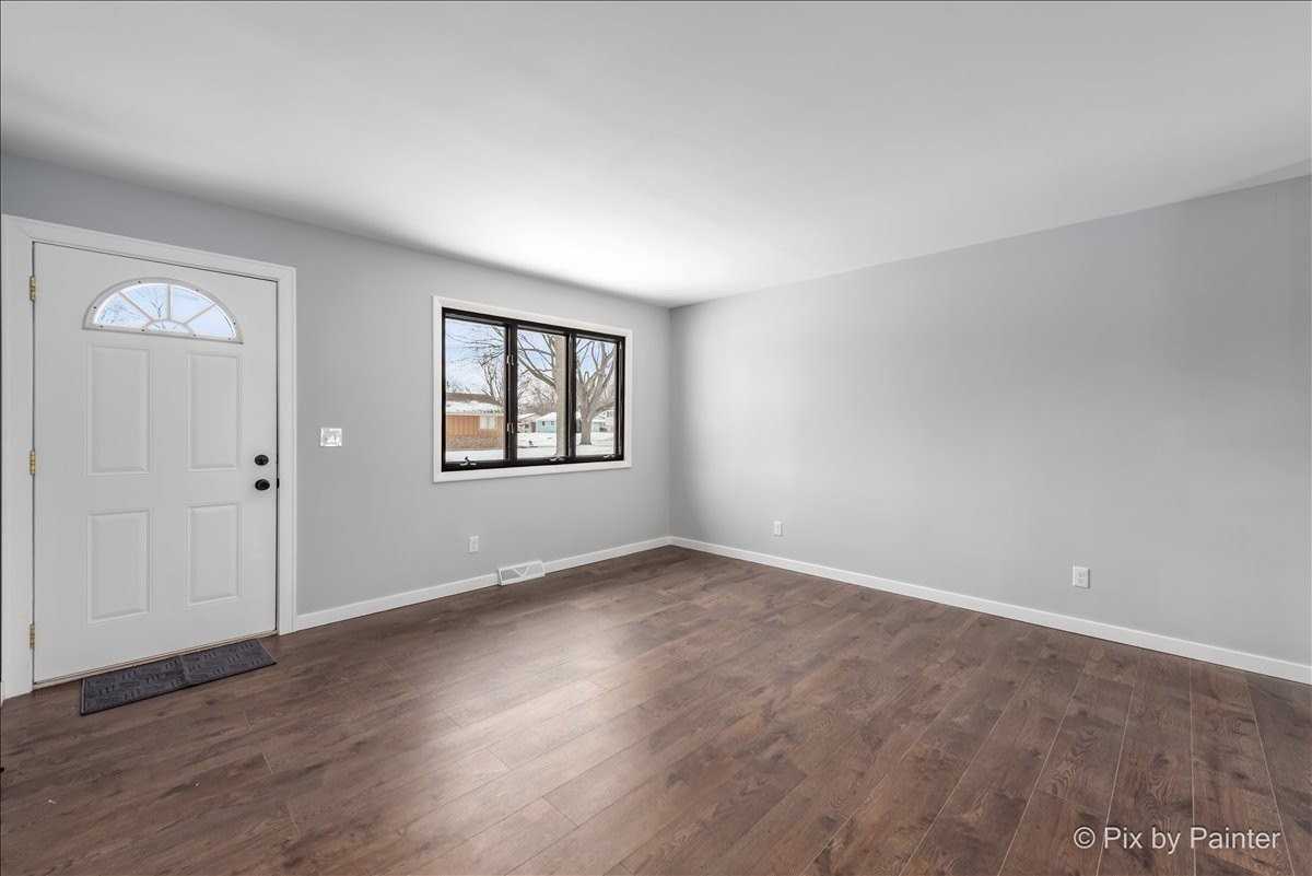 1419 7th Ave - Photo 6 of 20