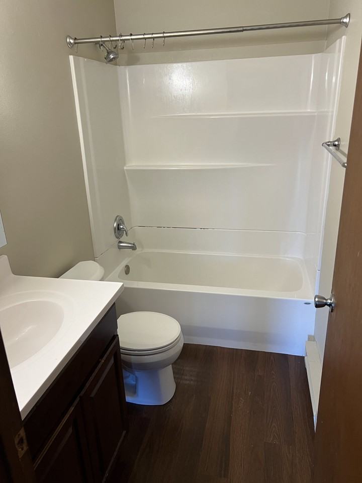1120 19th St #1120-7 - Photo 5 of 7