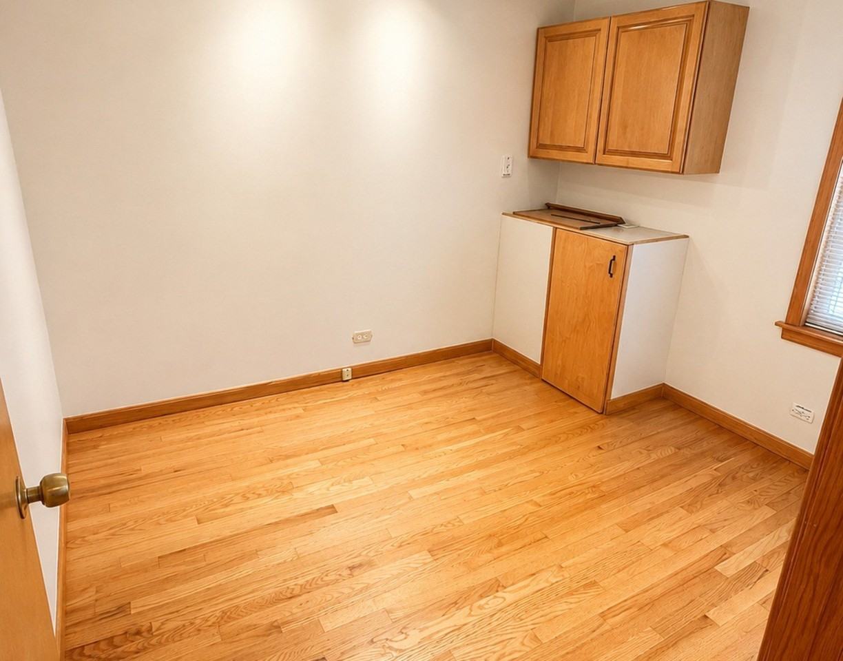 8252 N Caldwell Ave - Photo 6 of 24