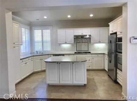 27 Donovan - Photo 6 of 24