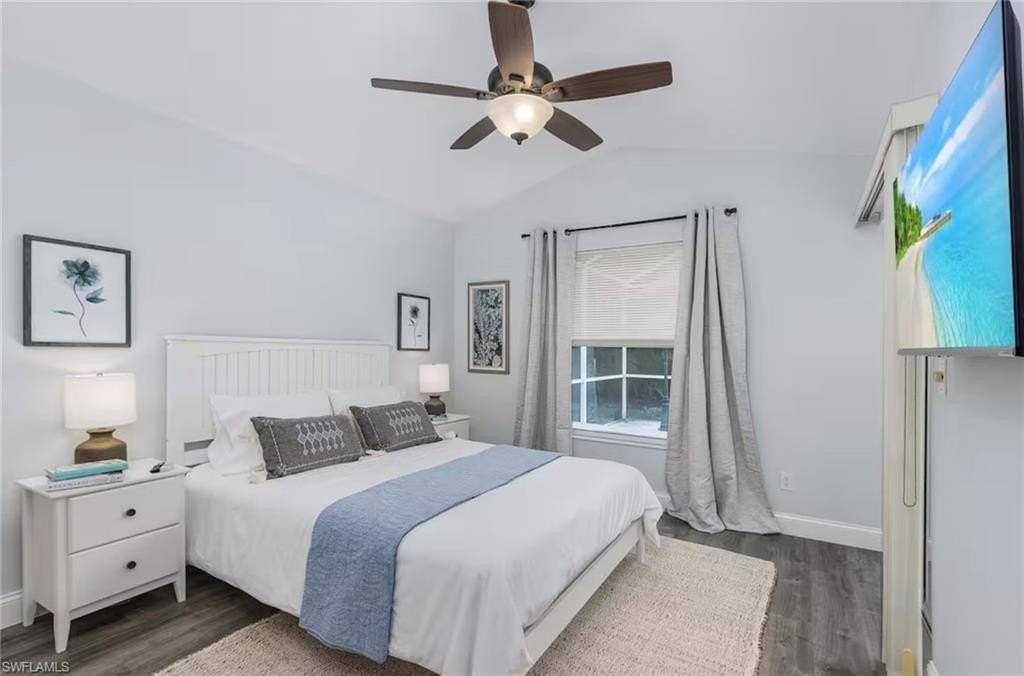 1537 Vintage Ln - Photo 2 of 9