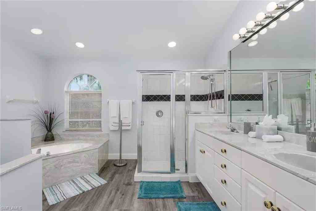 1537 Vintage Ln - Photo 5 of 9