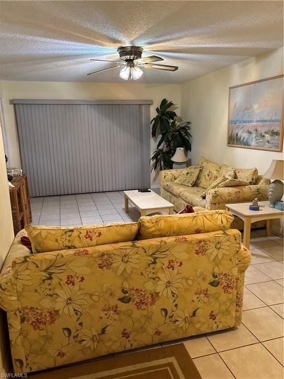 9285 Lake Park Dr #101 - Photo 5 of 8