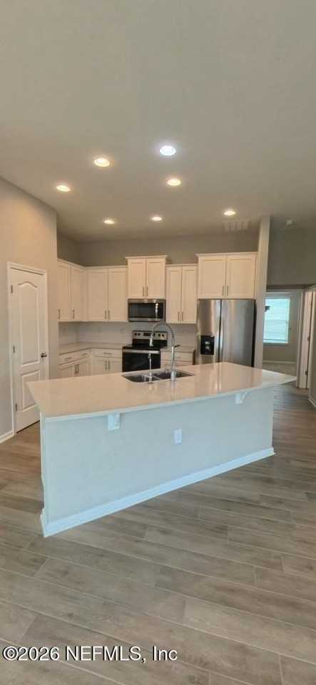 70409 Winding River Dr - Photo 3 of 31