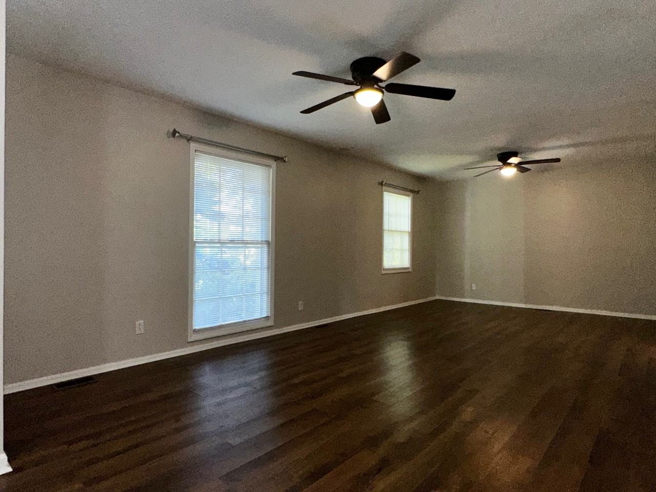 2527 Kingston Dr #1 - Photo 5 of 24