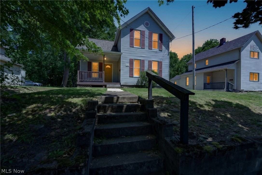 505 Brown St - Photo 3 of 25
