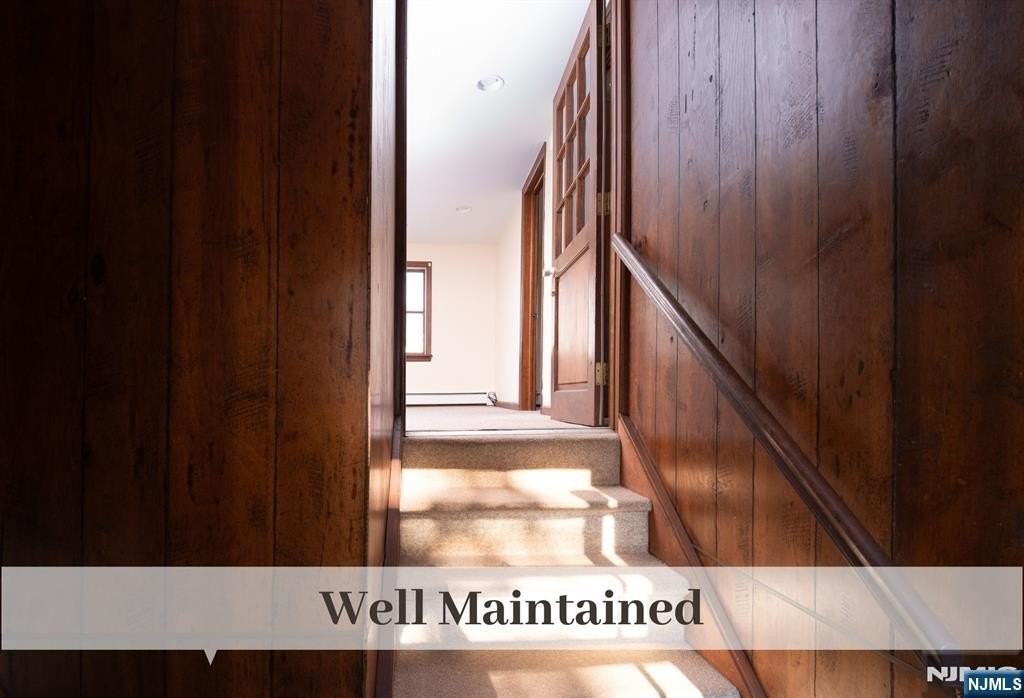 54 Glen Ave #2ndFL - Photo 3 of 18