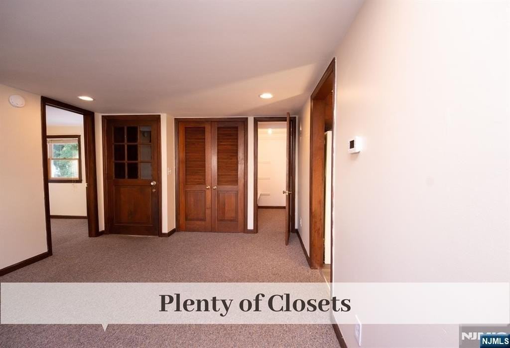 54 Glen Ave #2ndFL - Photo 5 of 18