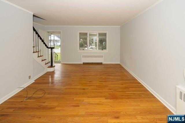 38-49 Vanore Dr - Photo 2 of 22