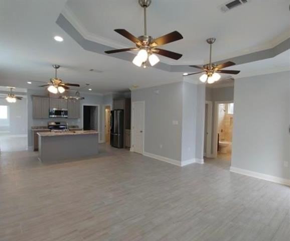 5909 Debore Dr - Photo 4 of 16
