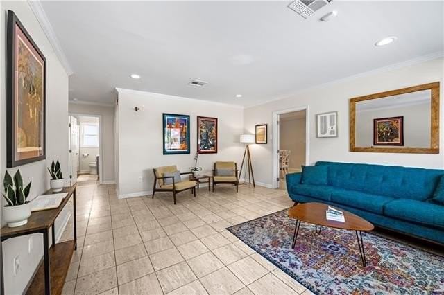 6355 Fleur De Lis Dr - Photo 2 of 30
