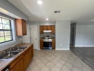 3903 Juno Dr - Photo 5 of 16