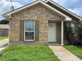 featured image of 2721 Pakenham Dr