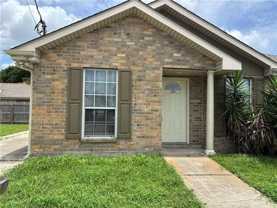 2721 Pakenham Dr - Photo 1 of 1