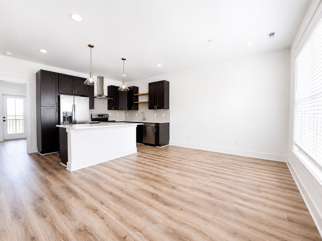 1381 Meridian St - Photo 5 of 29