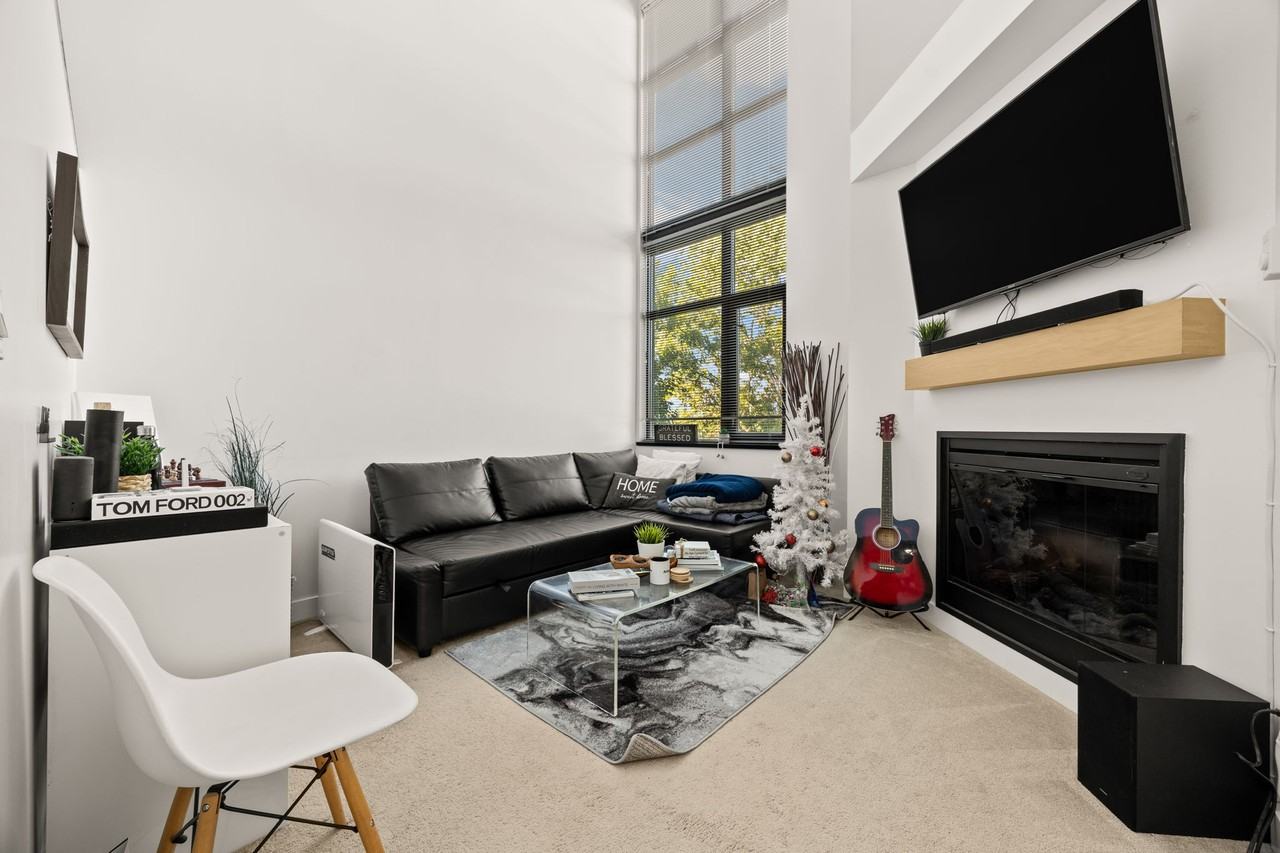 10838 City Parkway - Photo 9