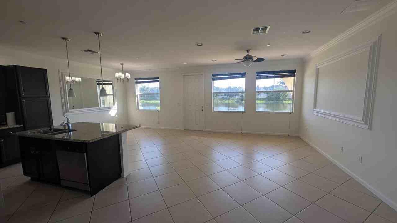 4153 Cascada Cir - Photo 5 of 21