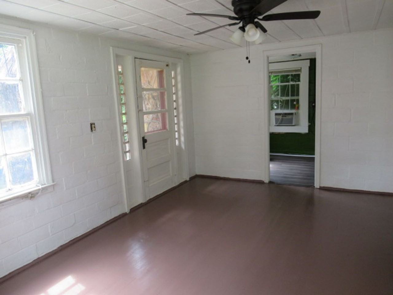 806B N Park St - Photo 5 of 14