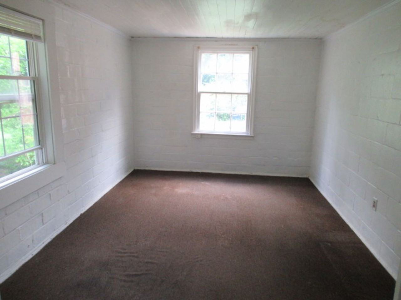 806B N Park St - Photo 7 of 14