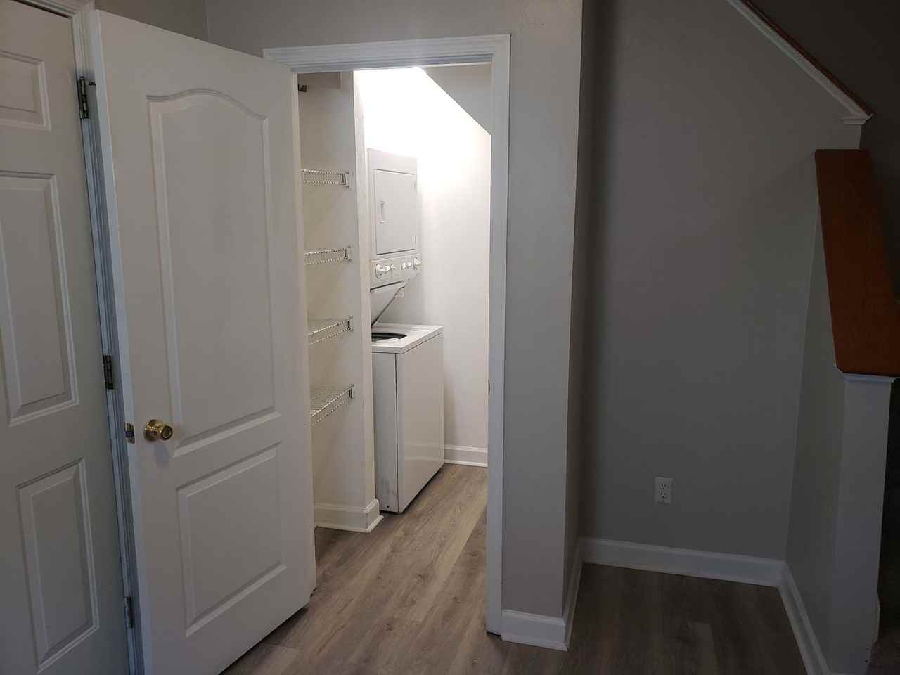 8129 Redmon Rd #B - Photo 3 of 23