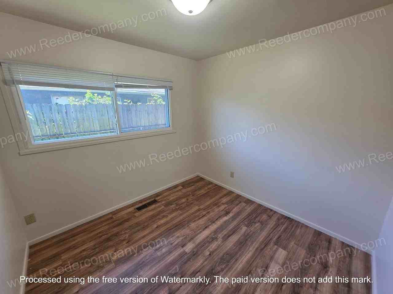 6331 New Hampshire Ave - Photo 6 of 13