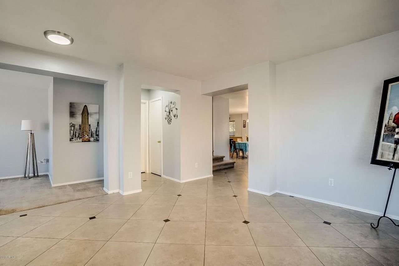 3116 W Pleasant Ln - Photo 7 of 22