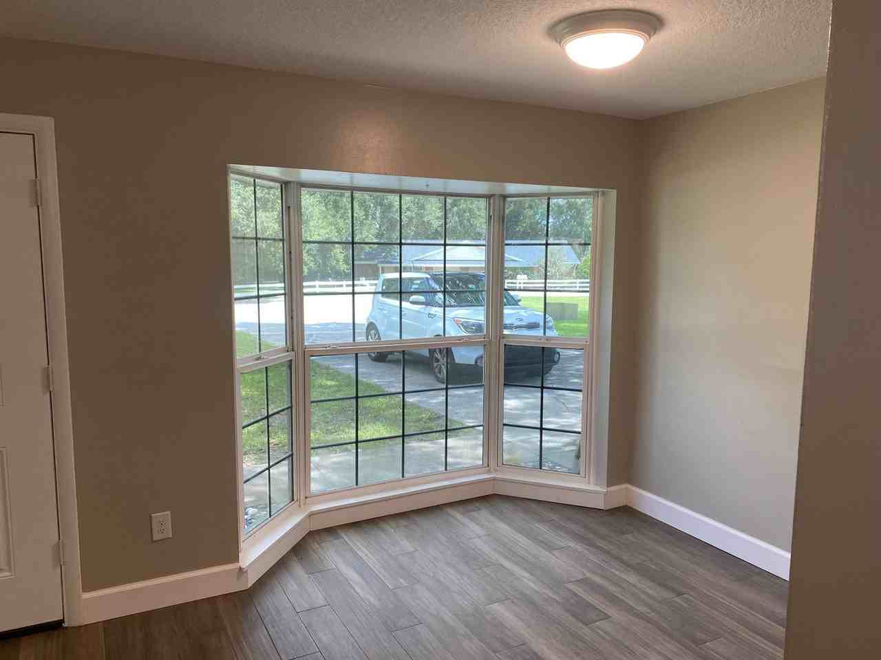 3052 Unkaterri Ln - Photo 5 of 21