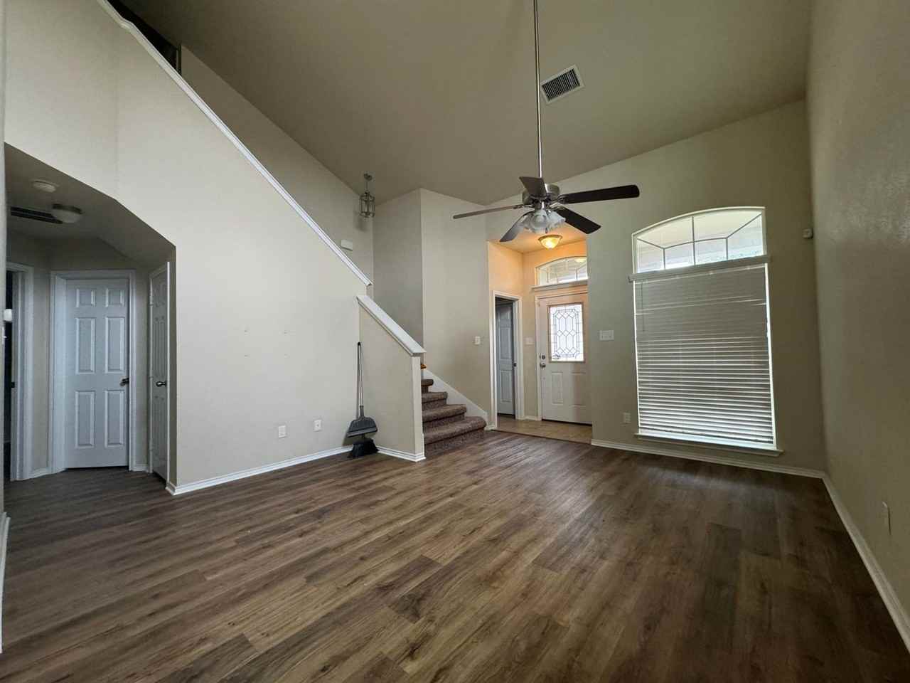 9614 Rogano Ct - Photo 6 of 22