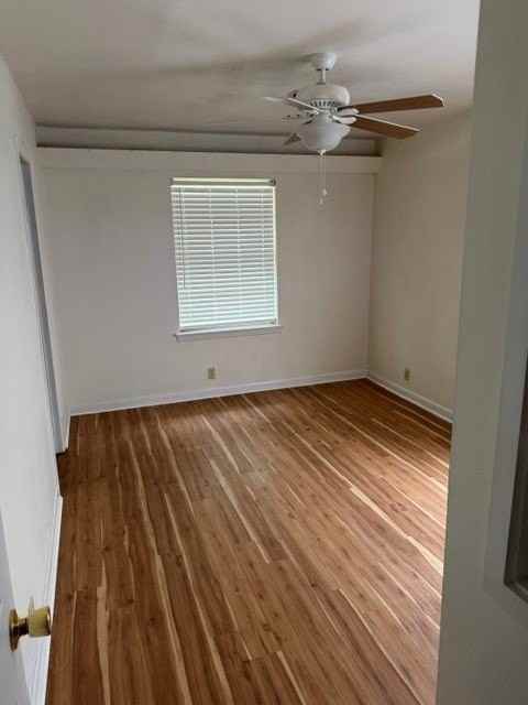 1402 Hillcrest Dr - Photo 3 of 12