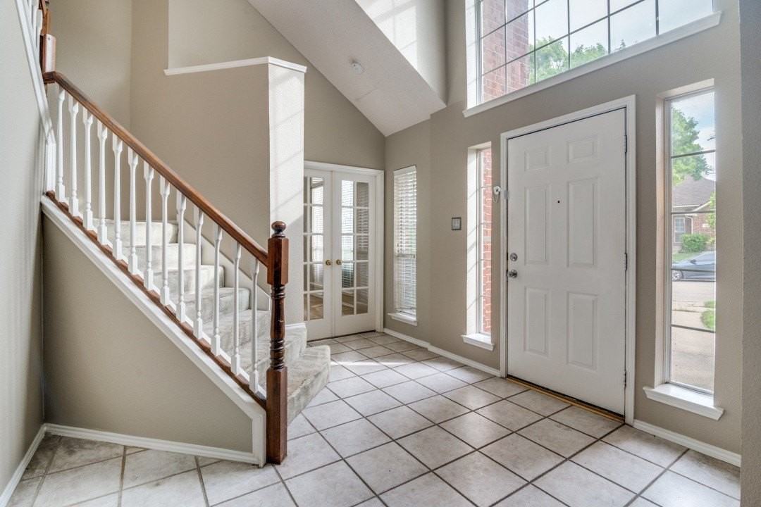 1806 Pendleton Rd - Photo 2 of 25