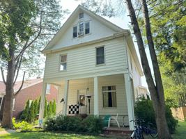featured image of 1403 E Olive St
