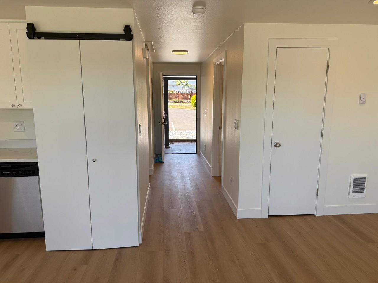 8711 South 114th Street #104 - Photo 7 of 37