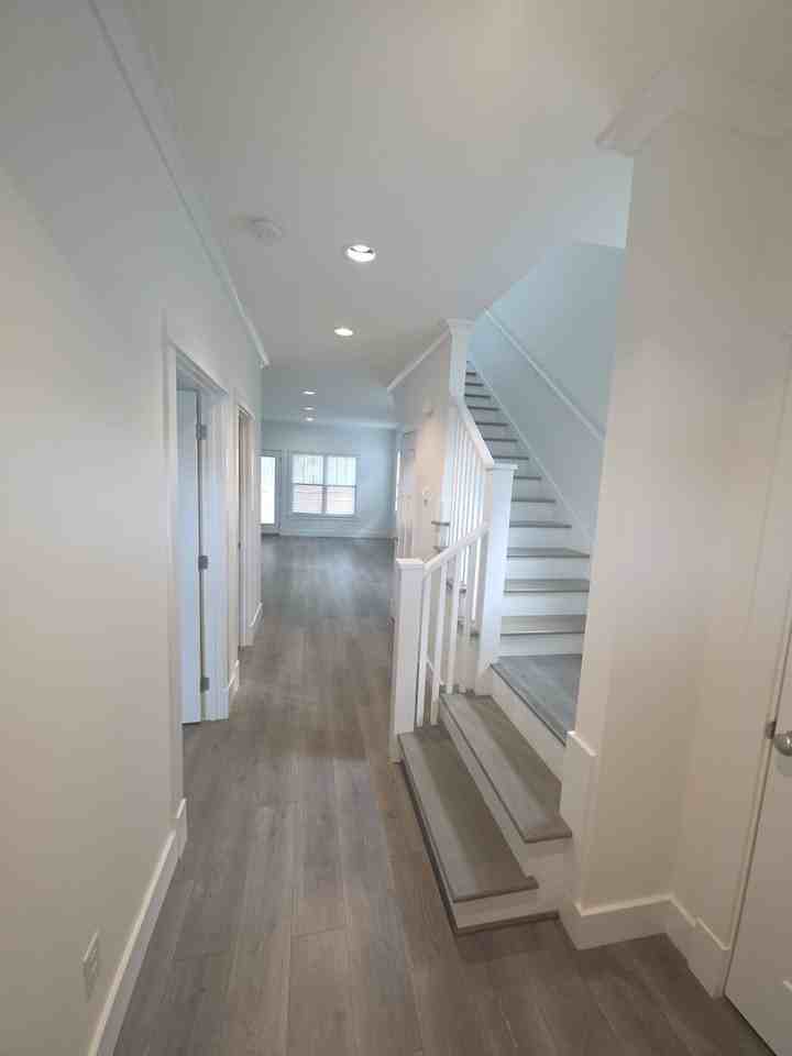 409 Juniper Dr - Photo 3 of 17