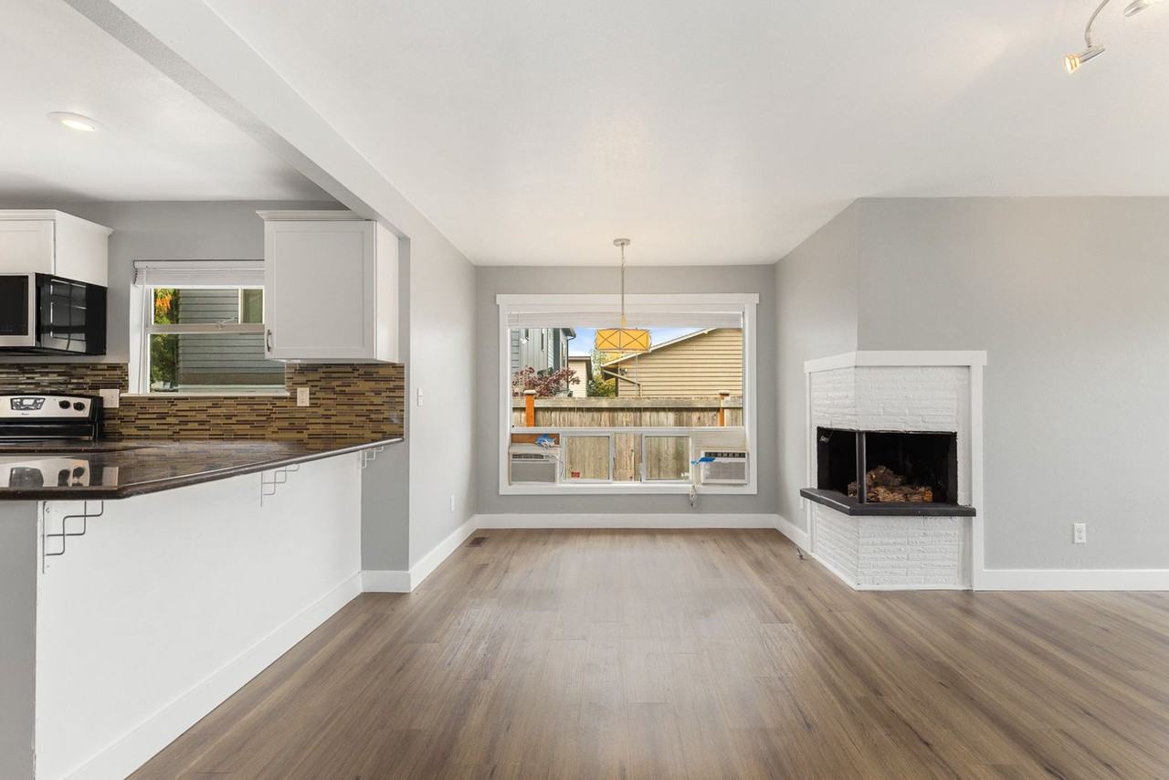 3910 148th St Sw - Photo 6 of 27