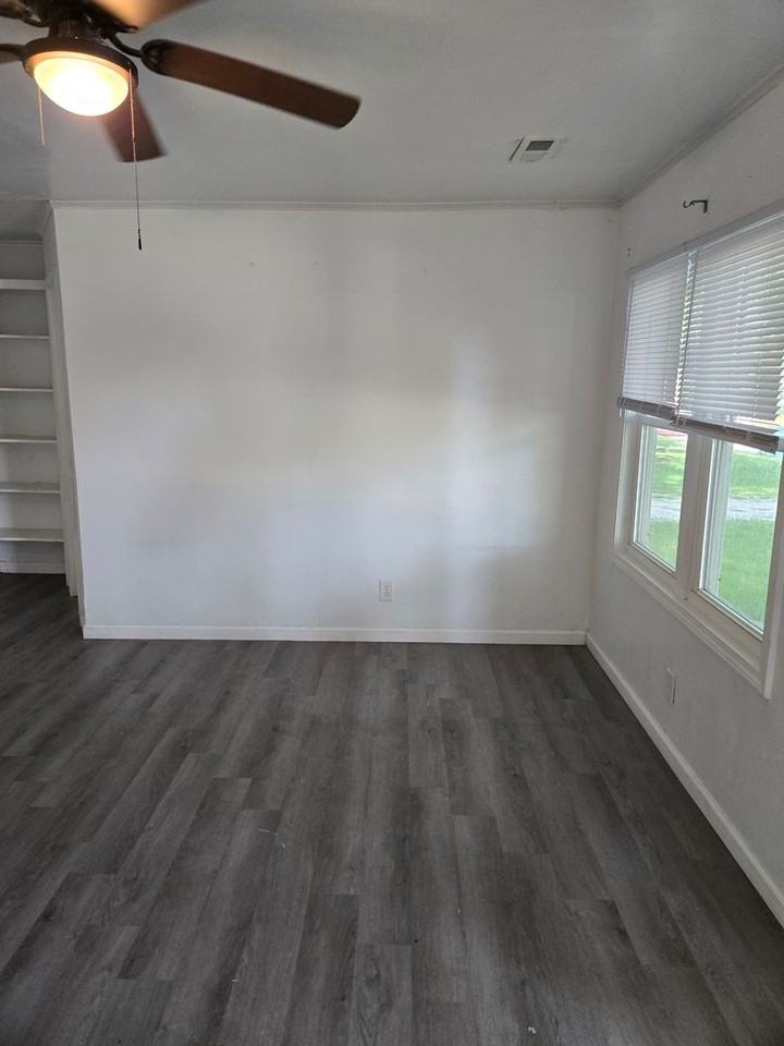 1510 W Lynn St - Photo 2 of 15