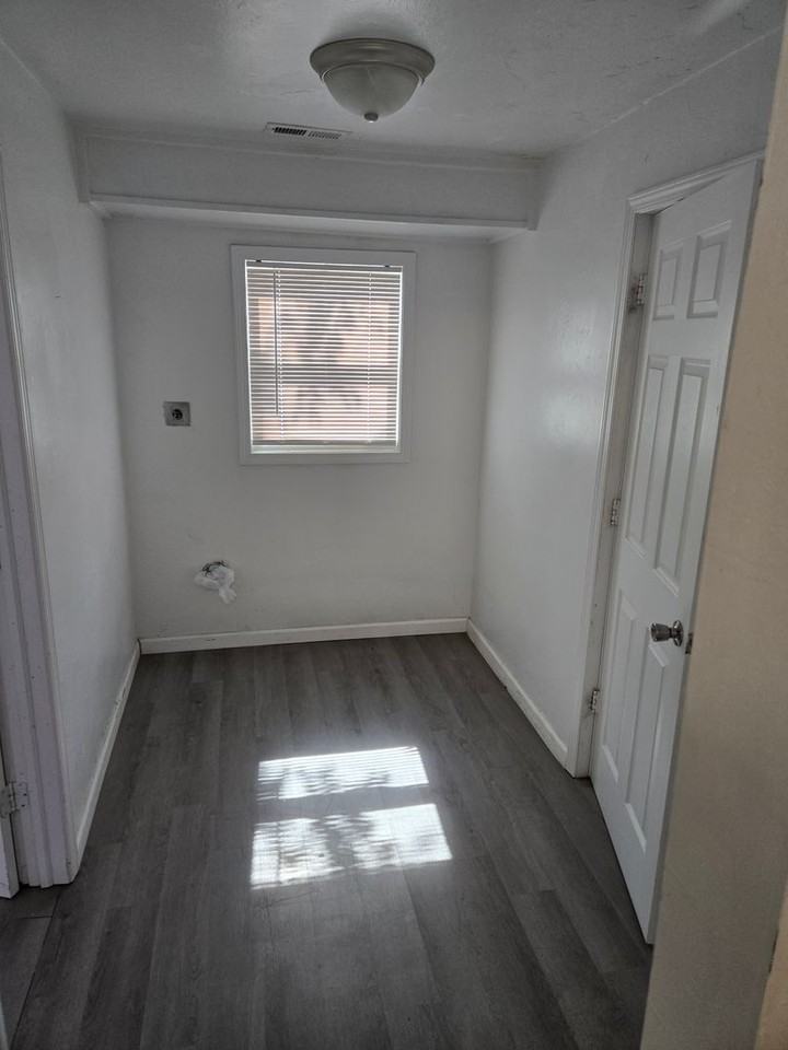 1510 W Lynn St - Photo 6 of 15